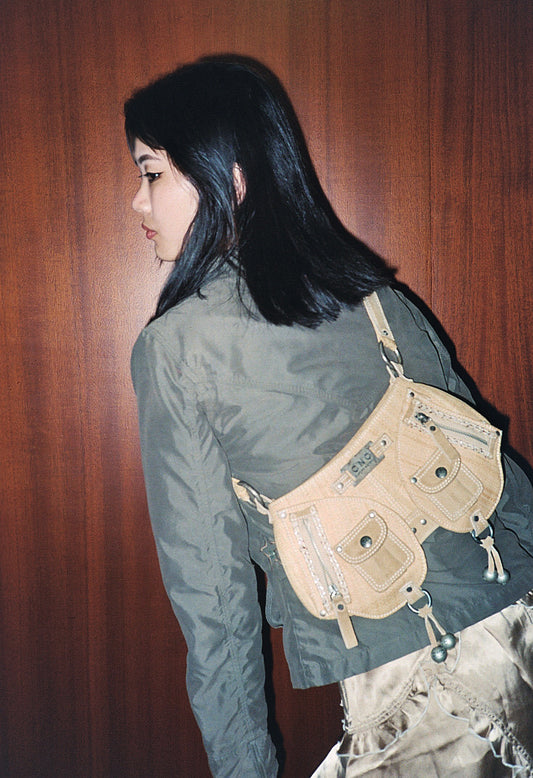 Insane vintage raffia hand bag CNC